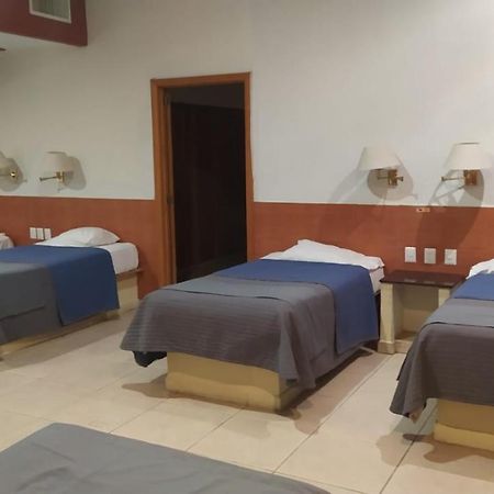 Cypres Hotel & Suites Zapopan Dış mekan fotoğraf