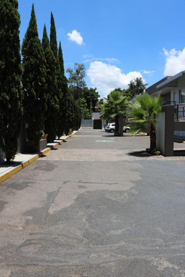 Cypres Hotel & Suites Zapopan Dış mekan fotoğraf