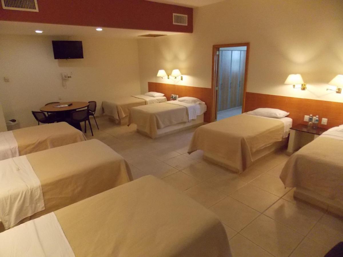 Cypres Hotel & Suites Zapopan Dış mekan fotoğraf