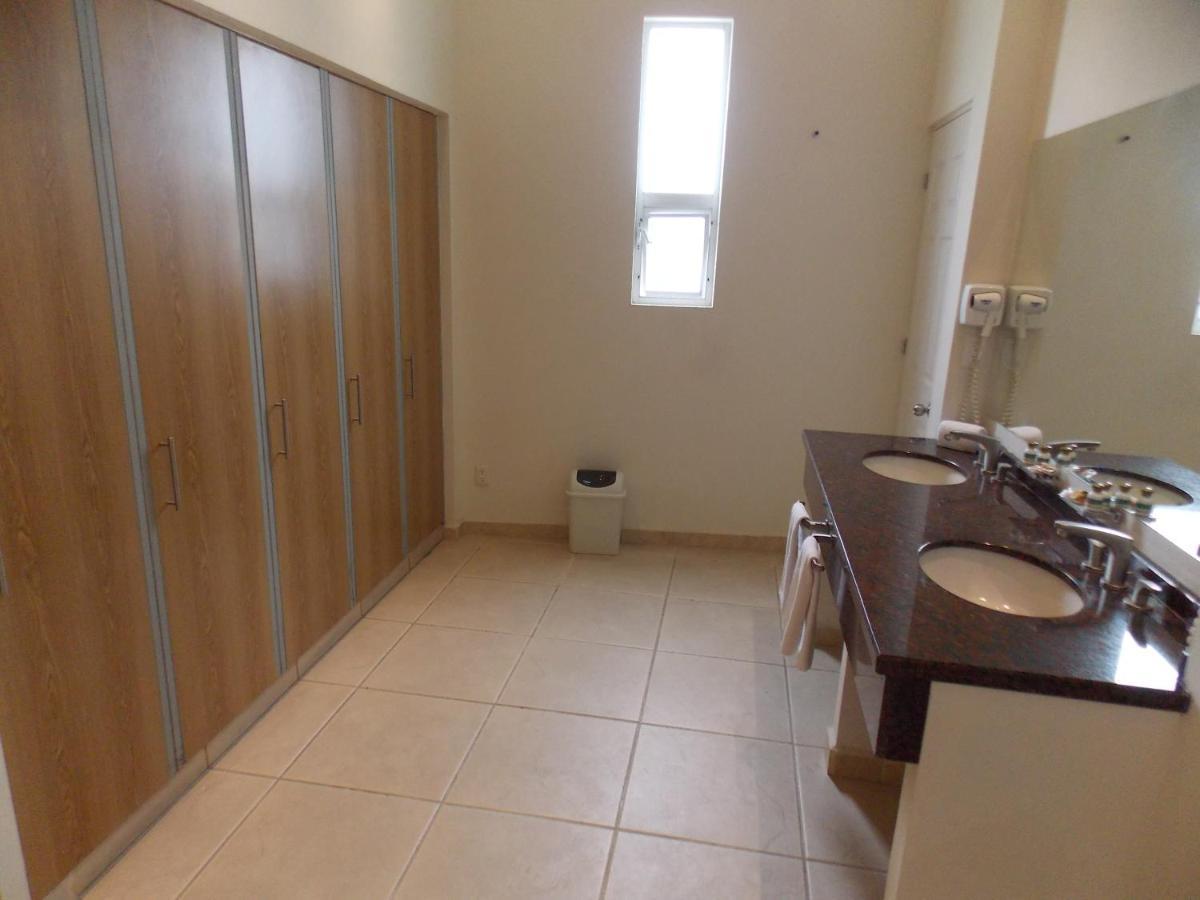 Cypres Hotel & Suites Zapopan Dış mekan fotoğraf